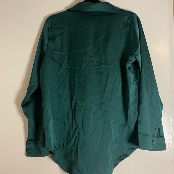 Green Silk Jacket - Picture 5 of 7